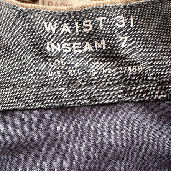 Men’s J.Crew Shorts, Size 31 - Picture 4 of 5